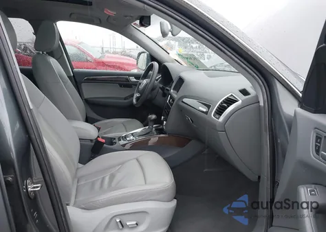 2014 Audi Q5 2.0T Premium z USA, uszkodzony, nr VIN WA1LFAFP6EA044487